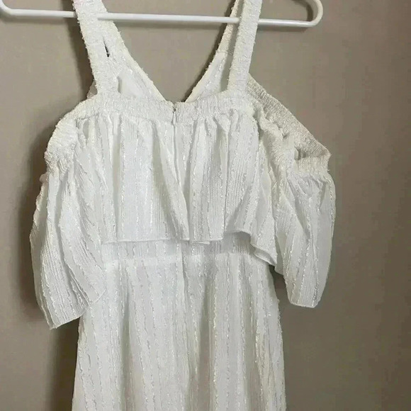 Tularosa Hadley Dress Creme Size Small - Picture 13 of 13